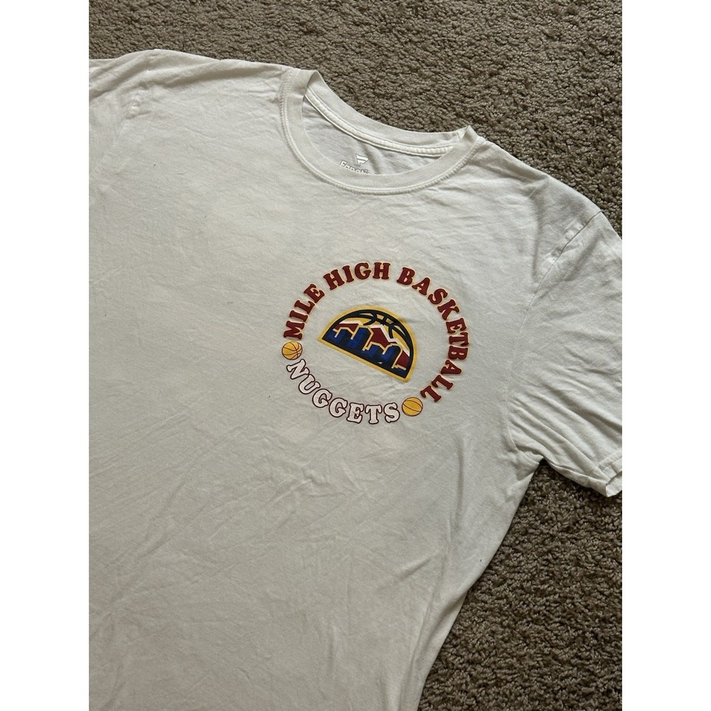 Men's Fanatics NBA Denver Nuggets Short Sleeve Graphic Shirt - Large